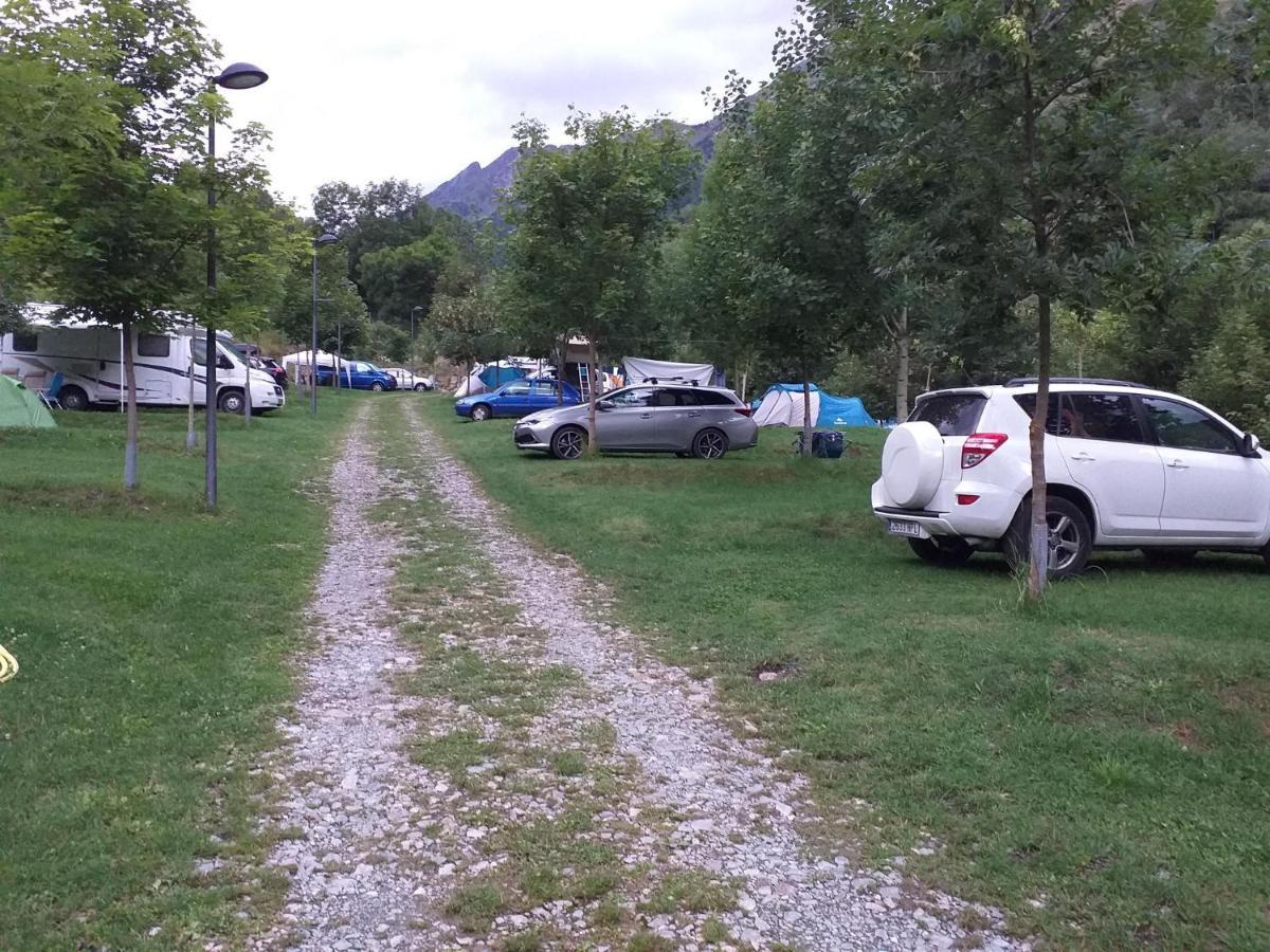 ホテル Camping Riu Gelat エスポット エクステリア 写真